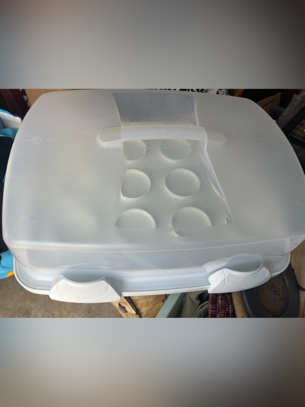 Wilton Ultimate 3 in 1 Caddy Cupcake Cake Holder Carrier Tote 18x14x5.5 USA 2005